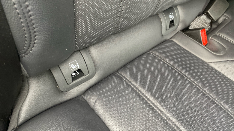 Land Rover Range Rover Evoque 2.0 D200 R-Dynamic SE 5dr Auto Diesel Hatchback